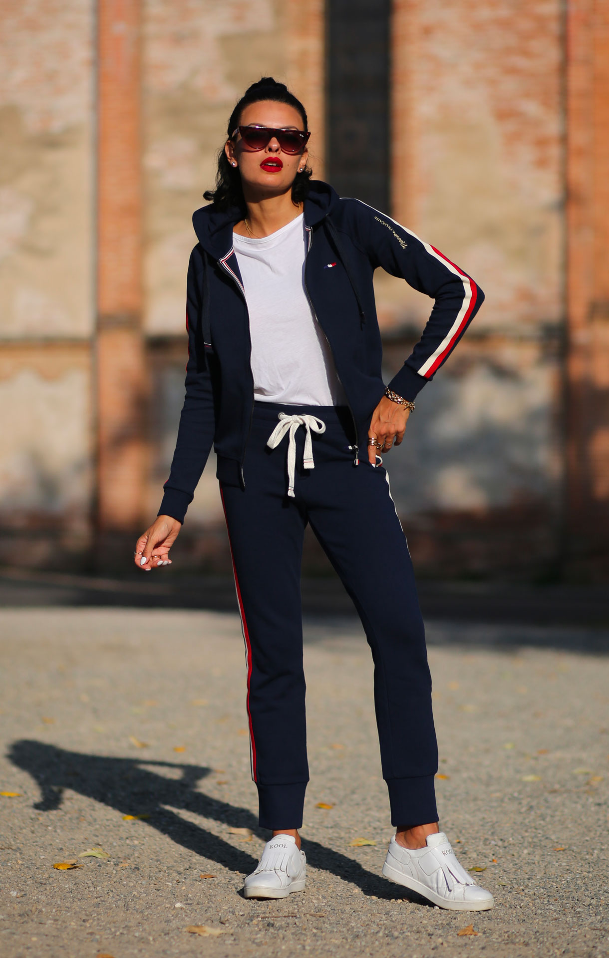 Veste zippée à capuche INES MARINE