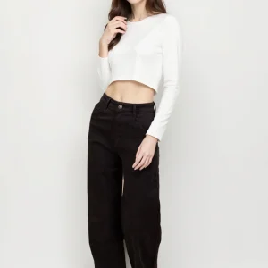 Jean Large Droit Noir en Denim de Coton – L’Essence du Minimalisme Chic