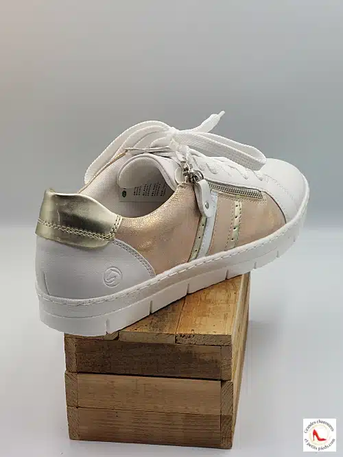 Sneaker Rose Irisé – Image 4