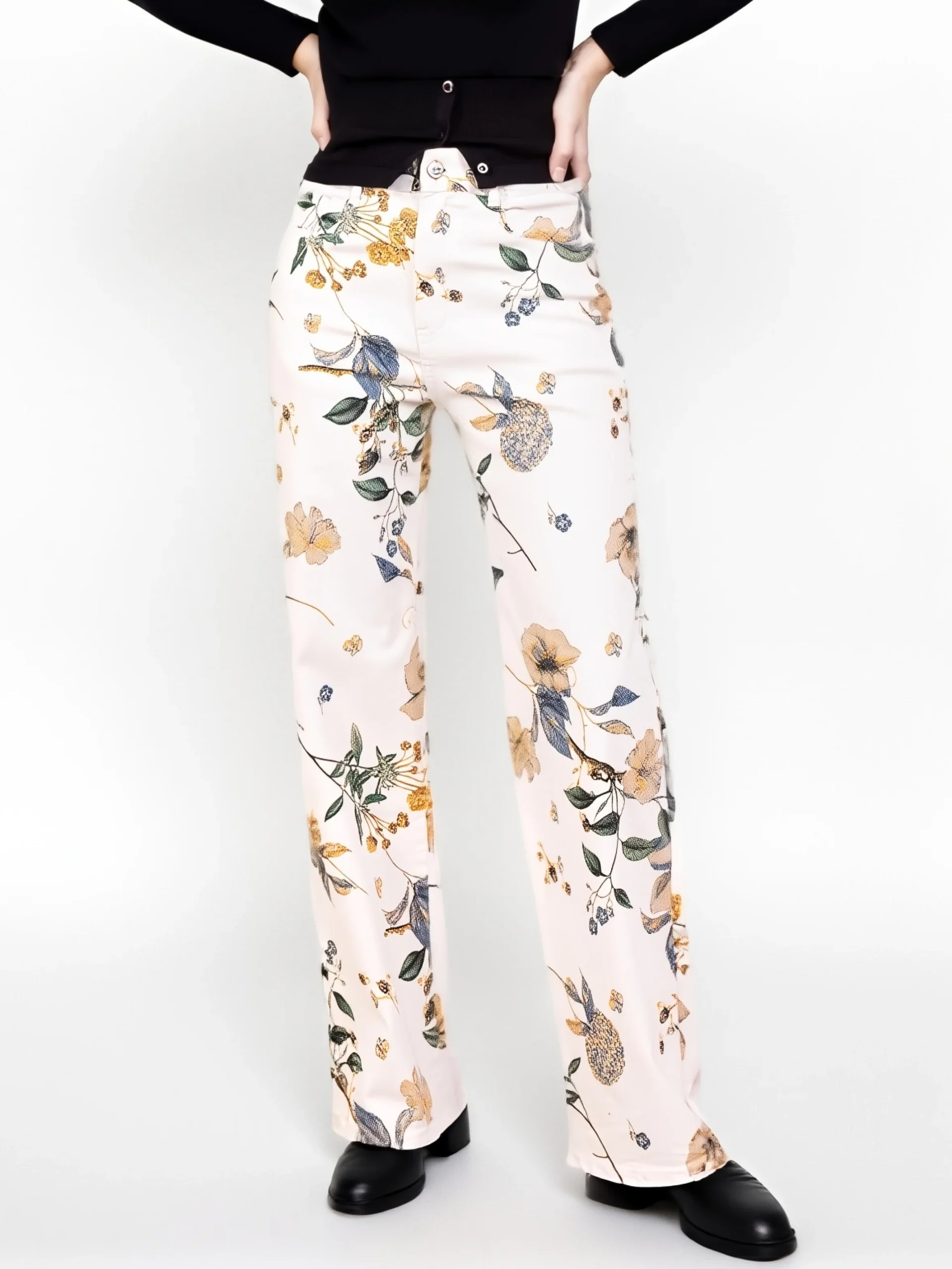 Jean large crème à imprimé floral – Élégance naturelle et allure bohème