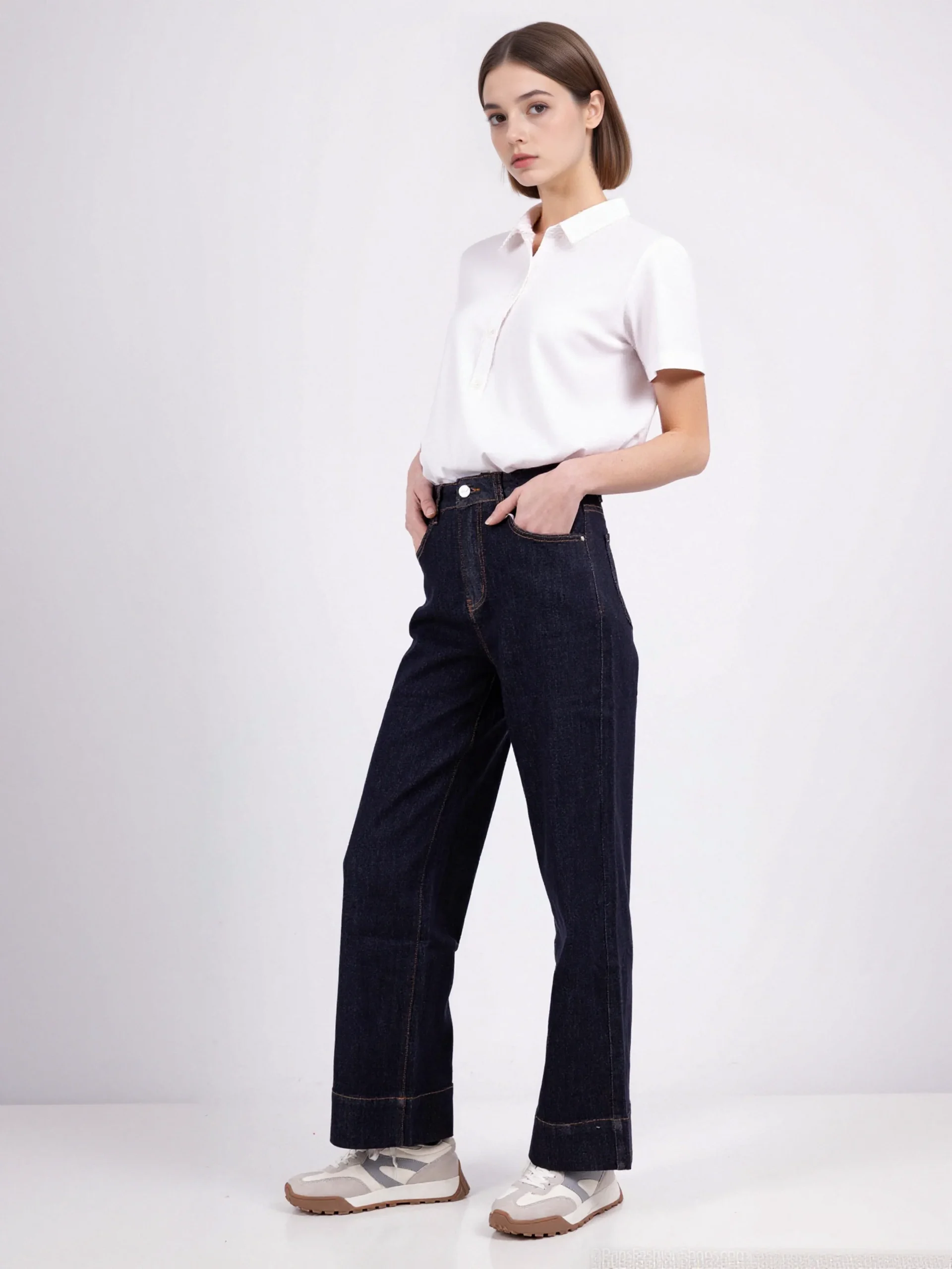 Jean large taille haute ourlets marqués