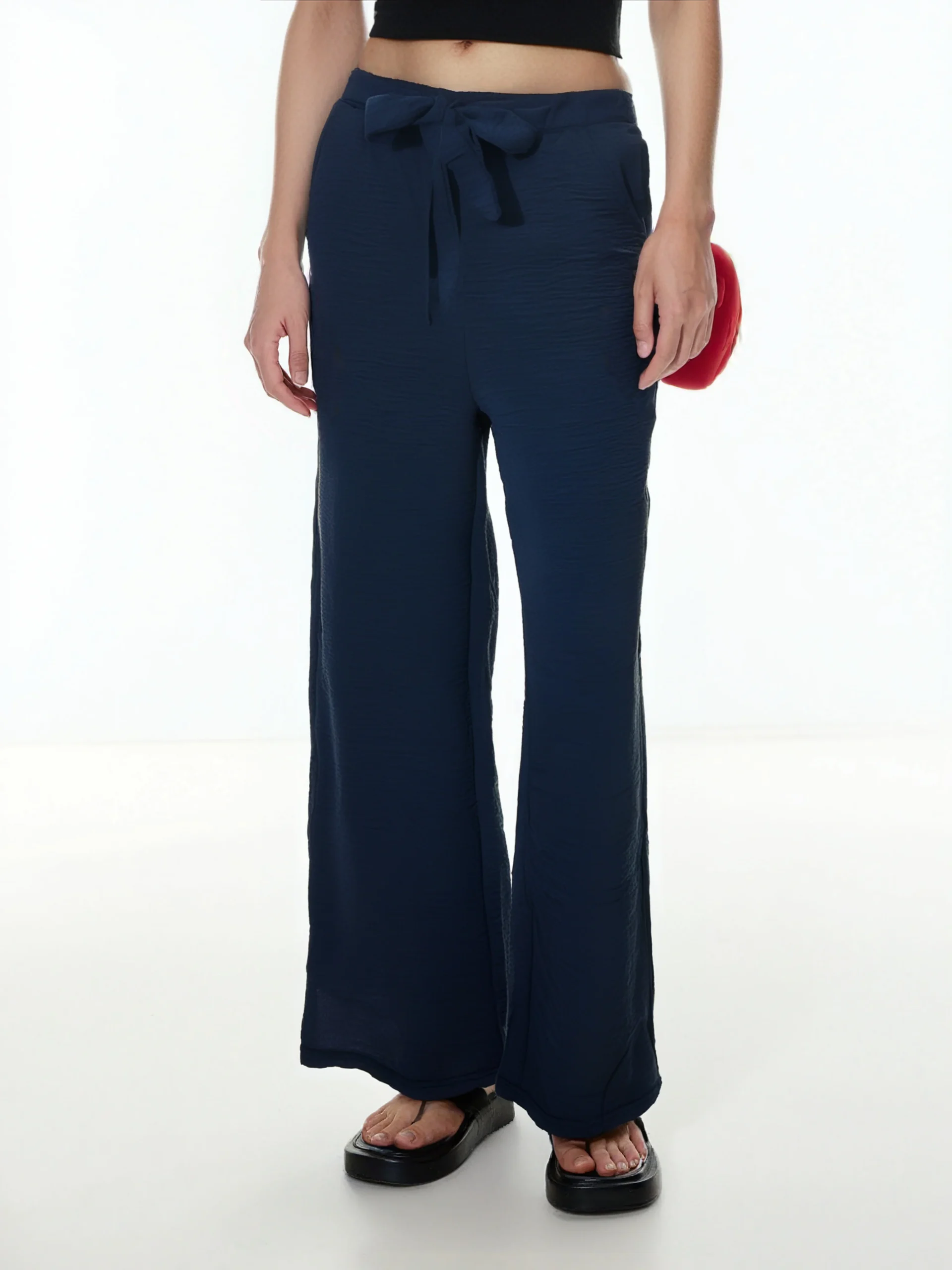Pantalon fluide en tissu gaufré – Image 8