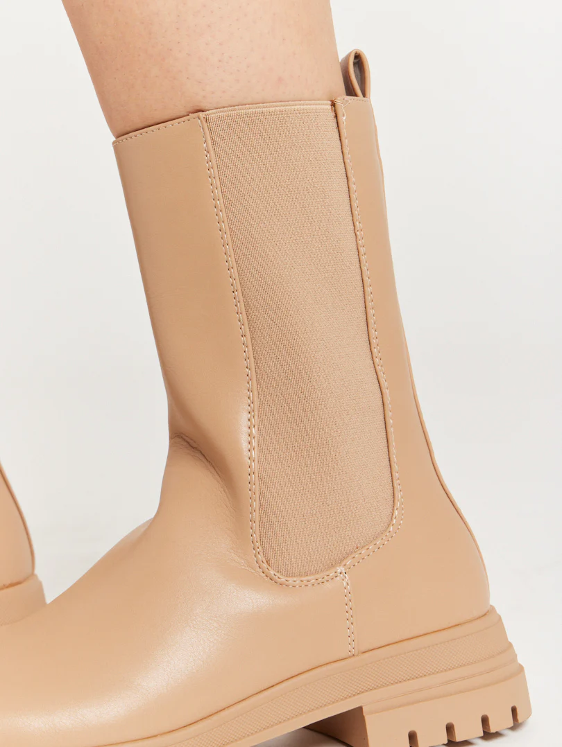 Bottines mi hautes beiges
