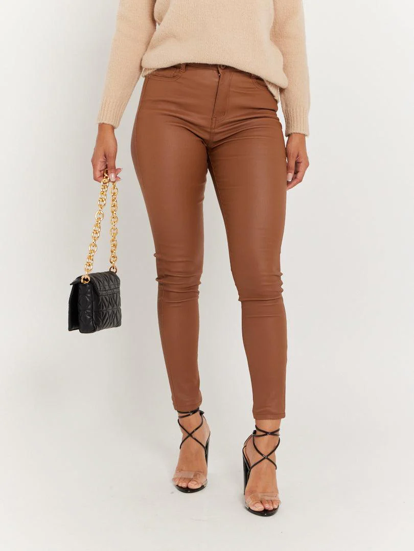 Pantalon skinny en toile enduite camel – Image 3