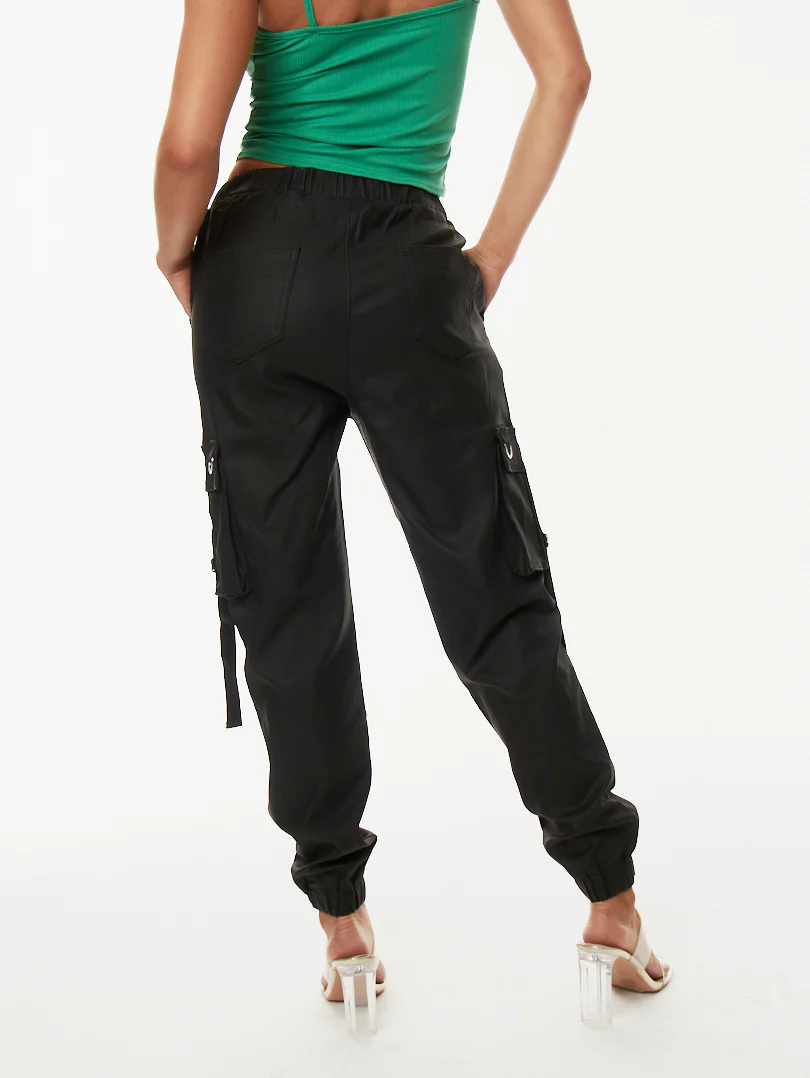 Pantalon cargo en jean enduit – Image 3