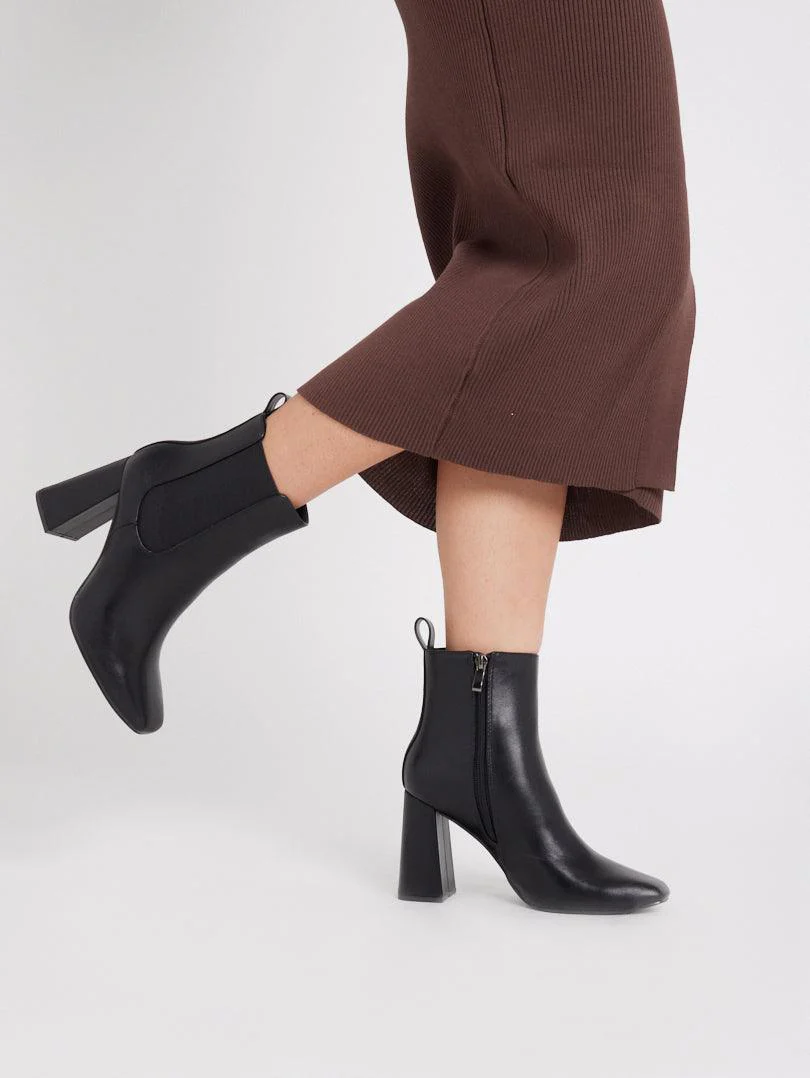 Bottines à talons hauts