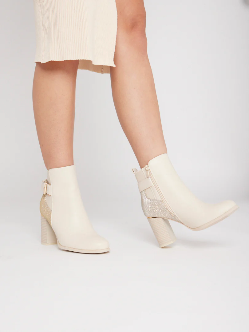 Bottines talons hauts carrés