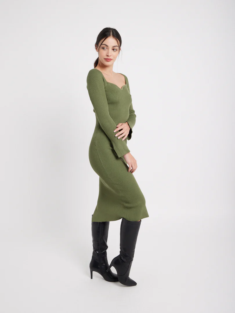 Robe en maille col coeur