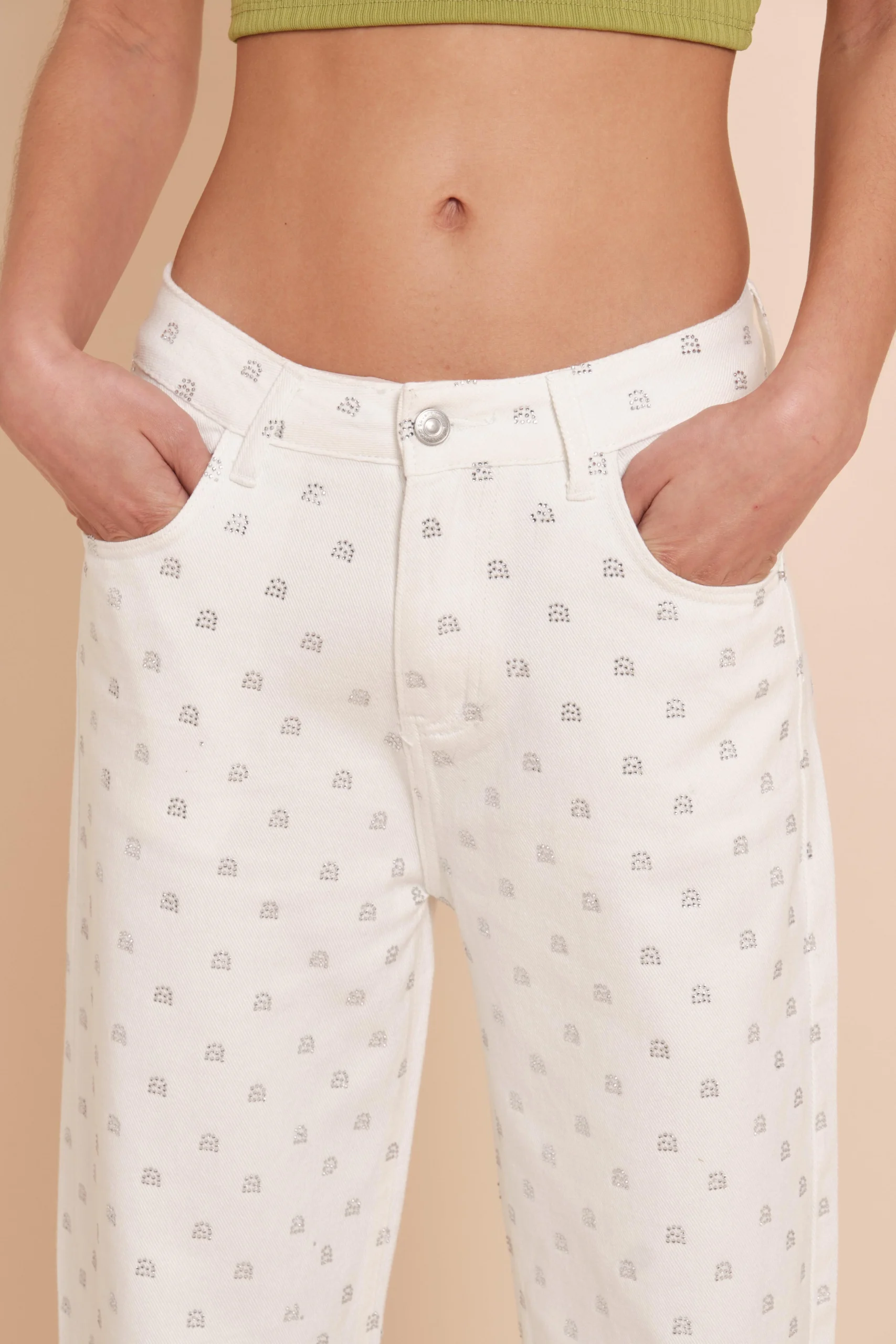Jean droit blanc à strass – Image 4