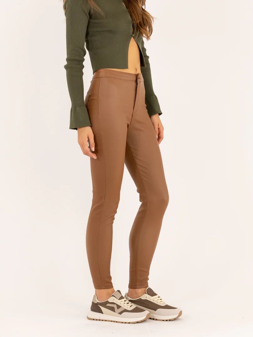 Pantalon skinny classique simili cuir mat – Image 7