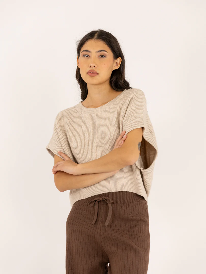 Pull sans manches en maille à épaules larges – Image 9