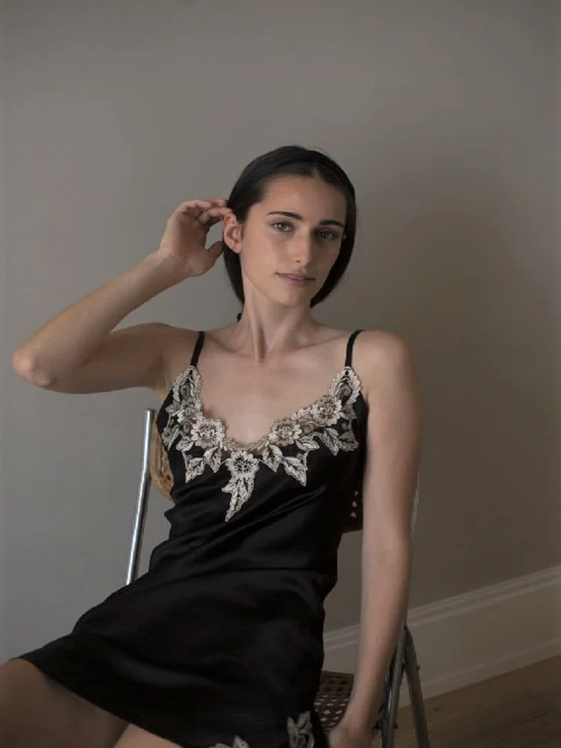 Amour Nuisette dos croisé Noir 19 mommes