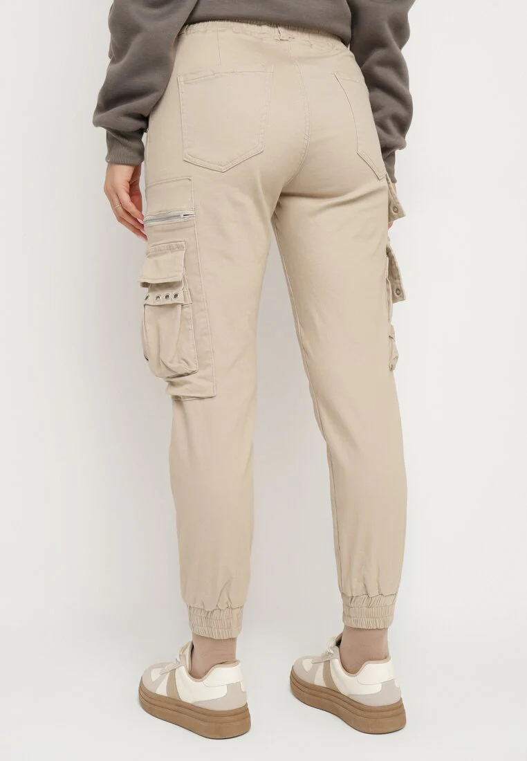 Pantalon cargo beige avec taille élastique multi poches – Image 4