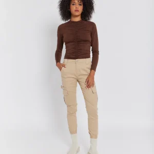 Pantalon cargo ajusté