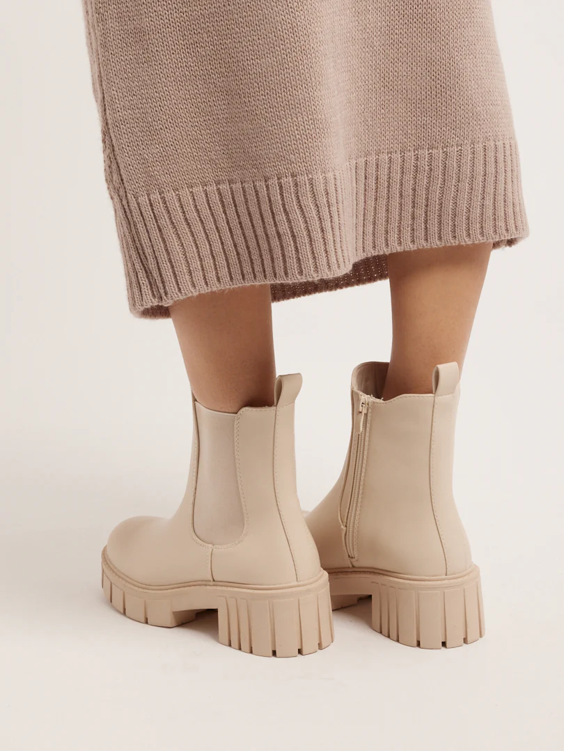 Bottines avec élastique latéral – Image 8