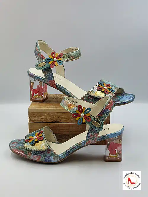 Sandale Chic Bleu ou Rose