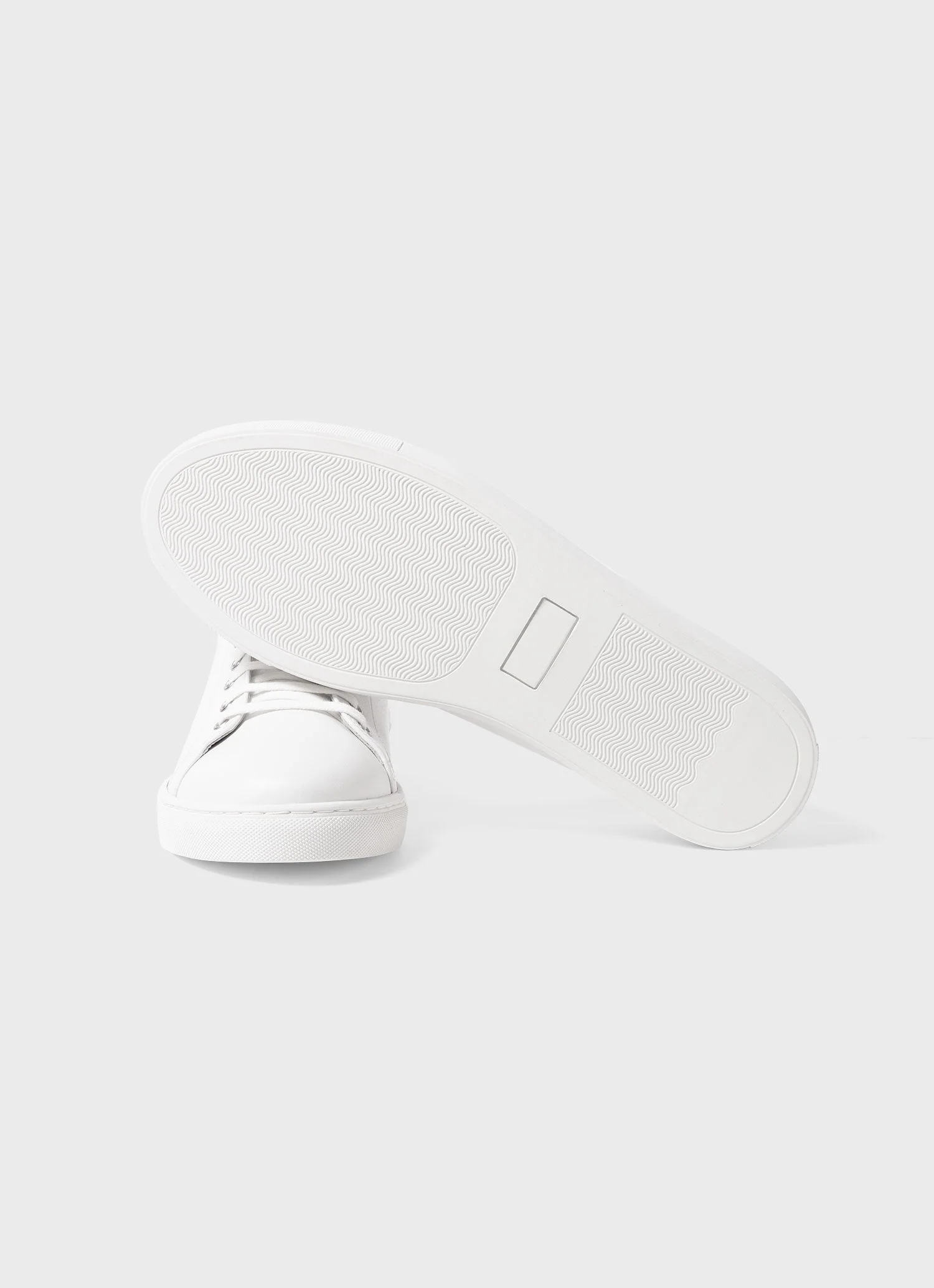 Men&rsquo;s Leather Tennis Shoes in White