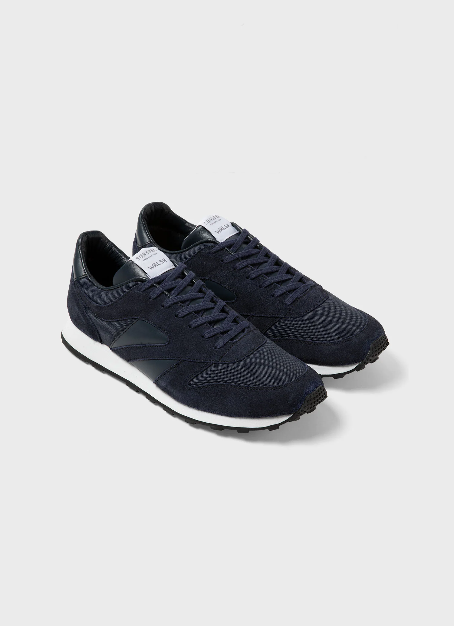 Men&rsquo;s Walsh and Sunspel Trainer in Navy