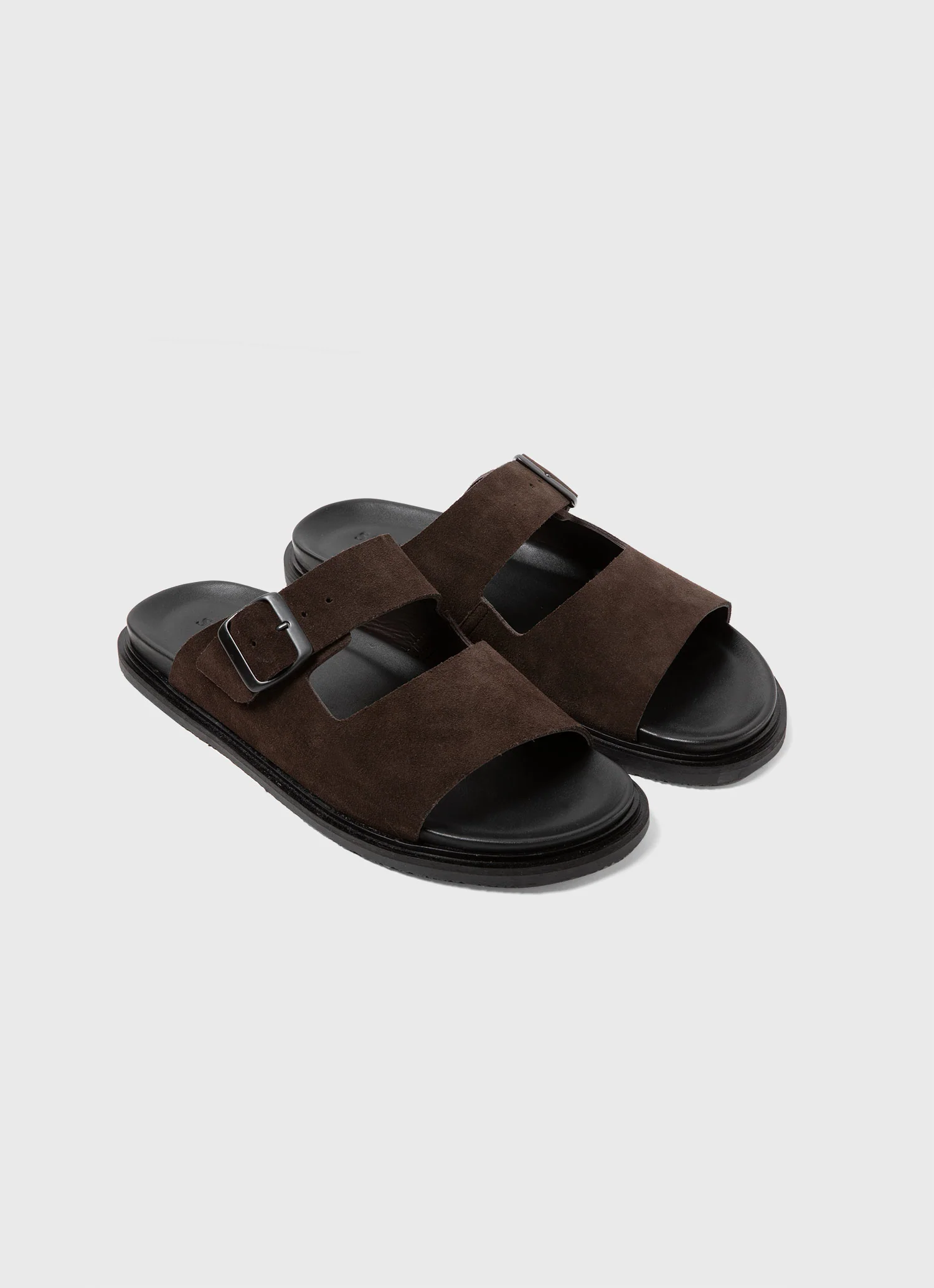 Men&rsquo;s Buckle Slider in Brown
