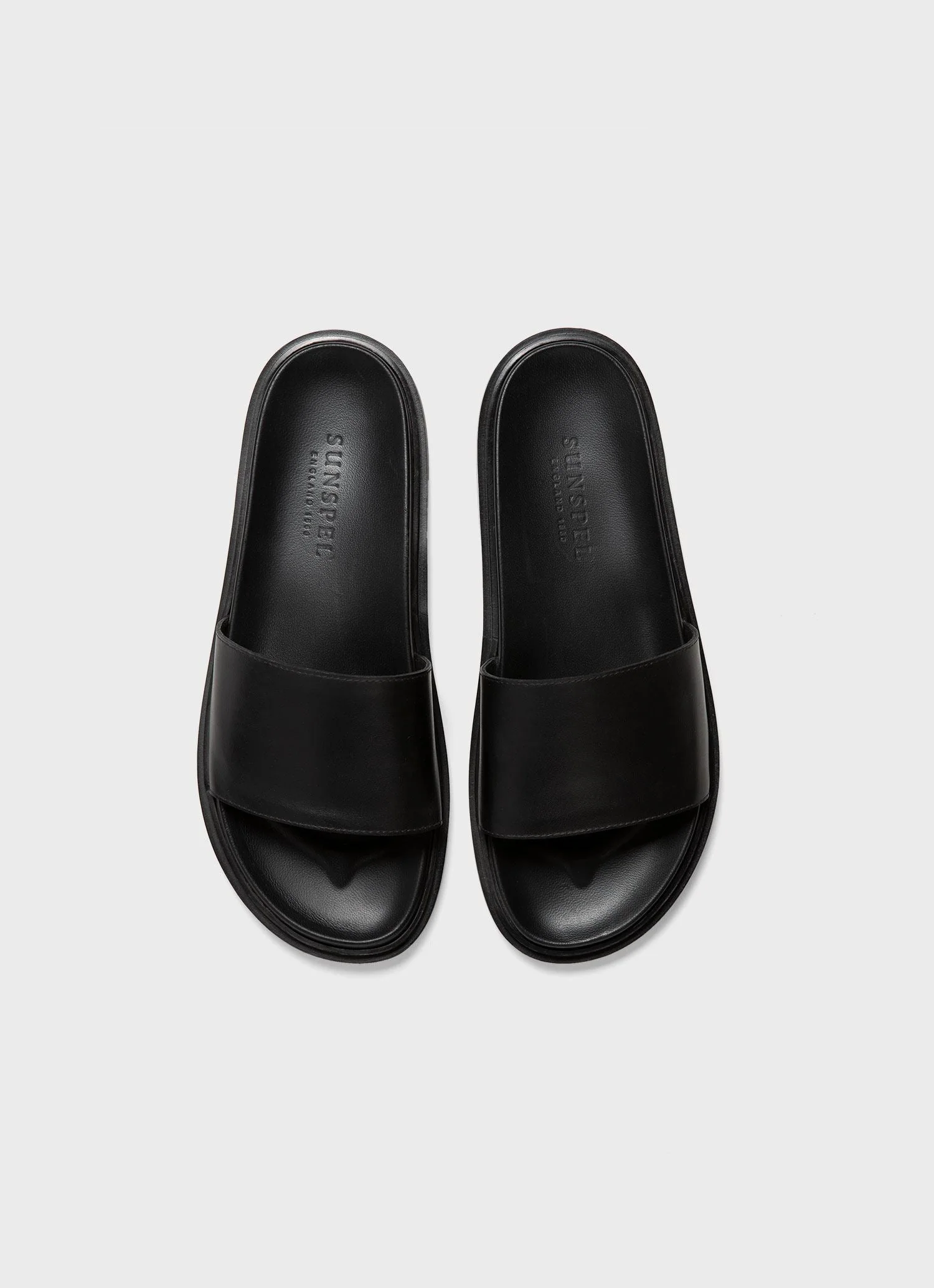 Women's Leather Slider in Black – Image 4