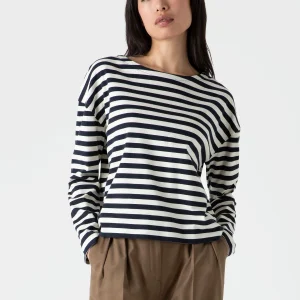 Women's Long Sleeve Boatneck T-shirt in Navy/Ecru Block Stripe