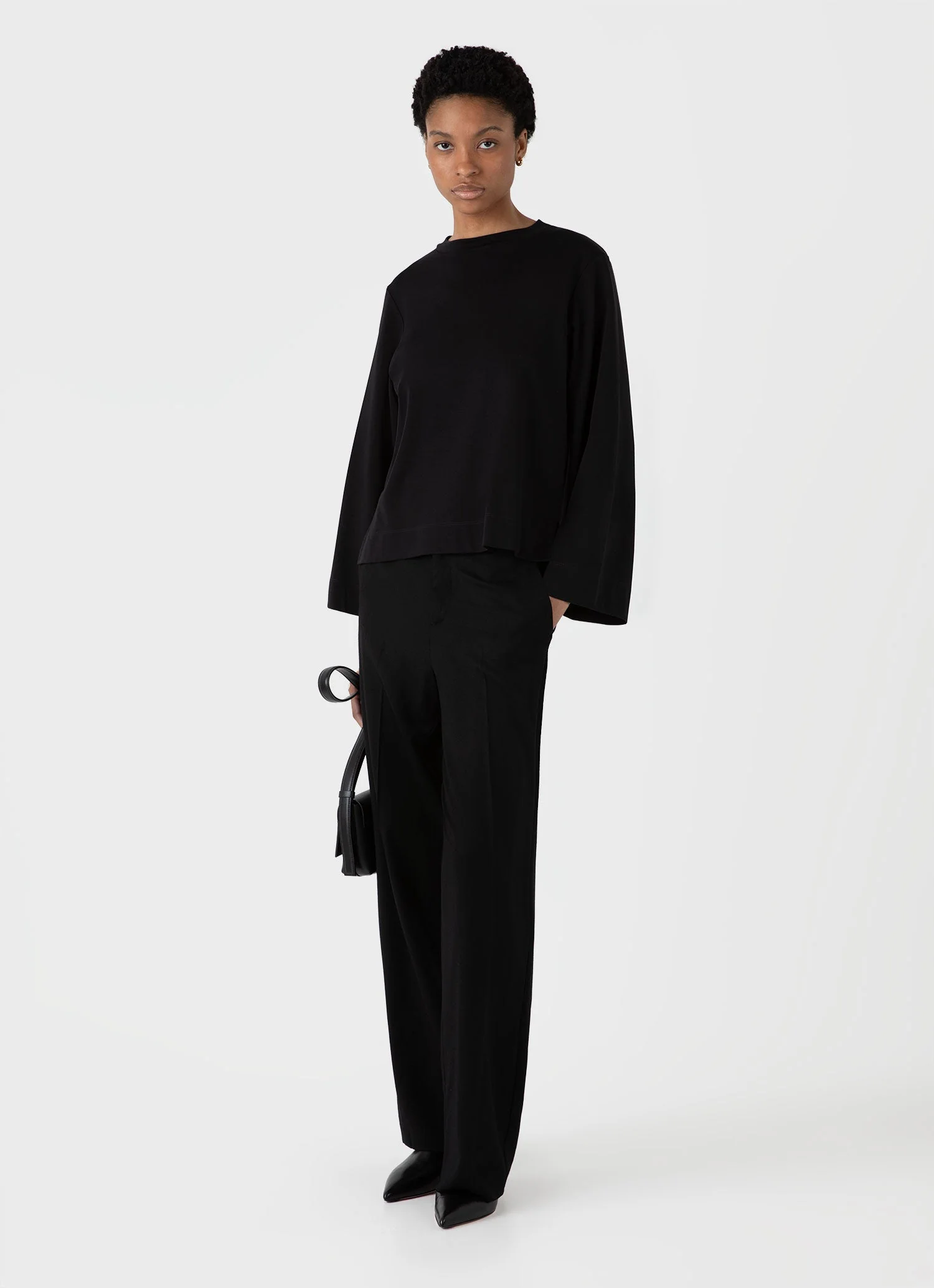 Women&rsquo;s Wide Sleeve T-shirt in Black