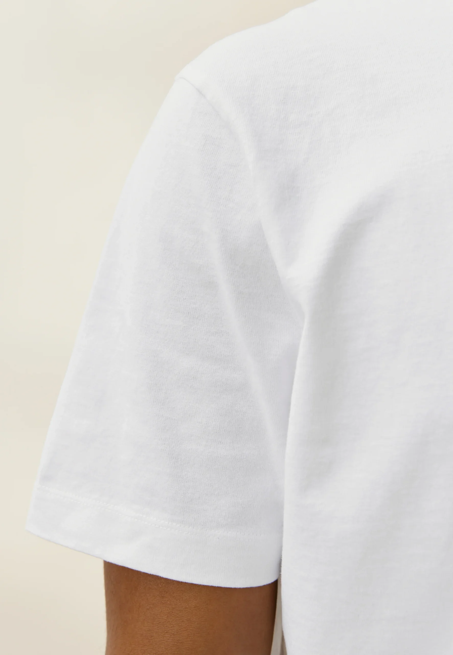 Le t-shirt heavyweight col fin – Image 9